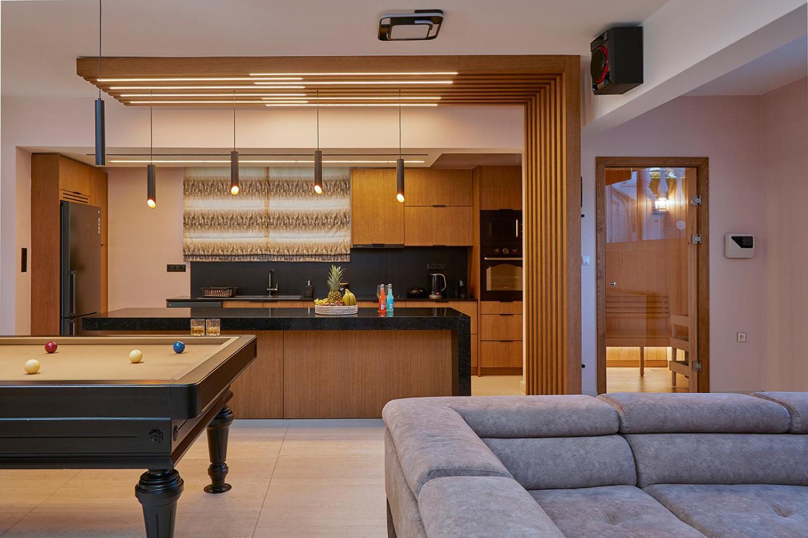 Villa Mairi - 2 Private Pools & Game Room Near Athens Salamís Dış mekan fotoğraf